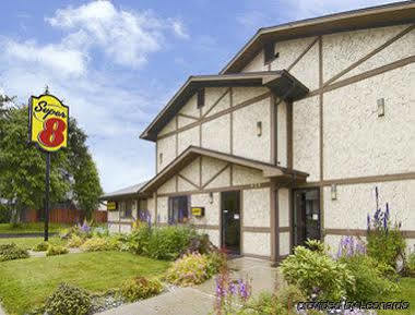 Super 8 By Wyndham Sitka Hotel Exterior photo
